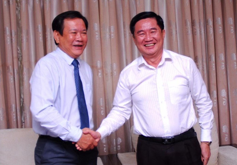 Lãnh đạo Thành ủy chúc mừng báo Pháp Luật TP.HCM - ảnh 3