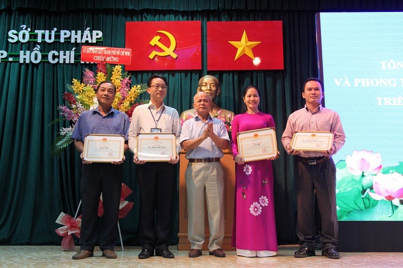 Bộ Tư pháp lưu ý tránh lợi ích nhóm vào văn bản - ảnh 2
