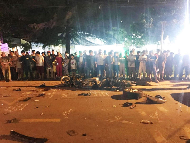 13 xe tông liên hoàn ở quận 12, nhiều người thương vong - ảnh 6