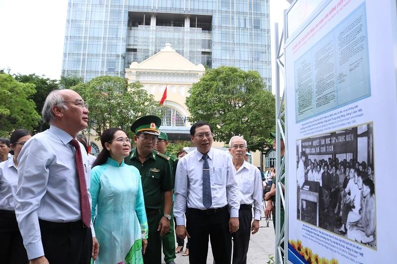 TP.HCM triển lãm 50 năm thực hiện Di chúc Bác Hồ