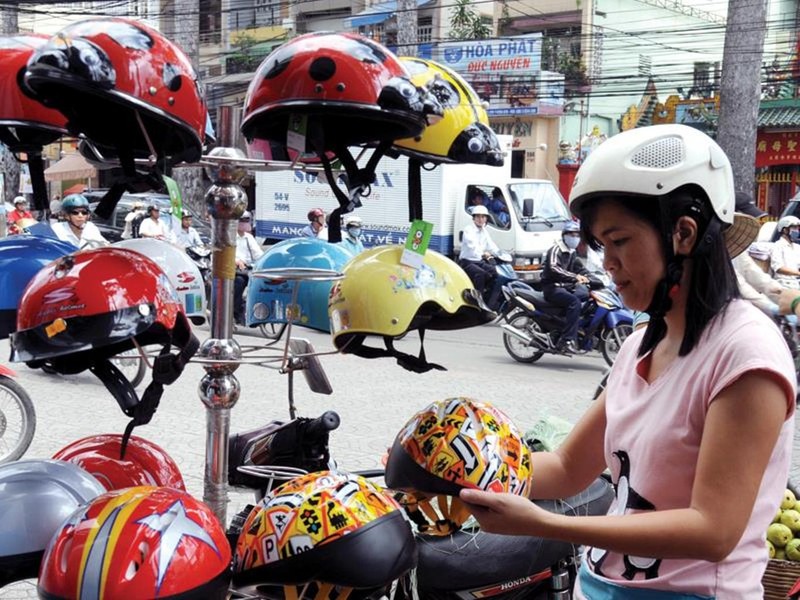Kết liễu nghị định về điều kiện kinh doanh mũ bảo hiểm xe máy - ảnh 1