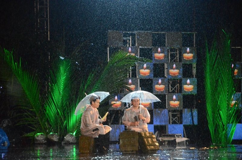 Xúc động cầu truyền hình 'Dáng đứng Việt Nam' - ảnh 3