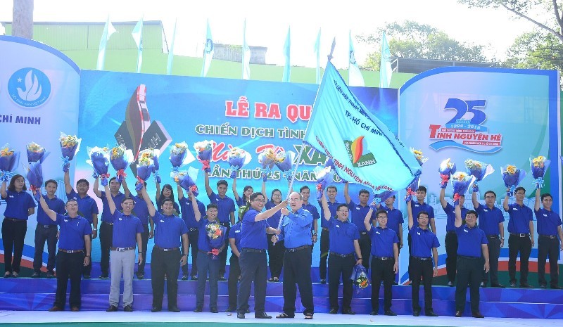 Bí thư Nhân: 'Nói không với cống tắc, kênh rạch tắc vì rác' - ảnh 2