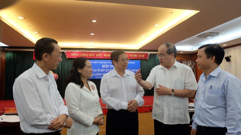 Cần có cơ chế bảo vệ cán bộ dám nghĩ dám làm - ảnh 2
