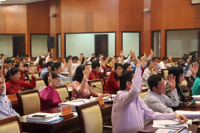 TP.HCM thưởng tiền tỉ cho tài năng đặc biệt - ảnh 1