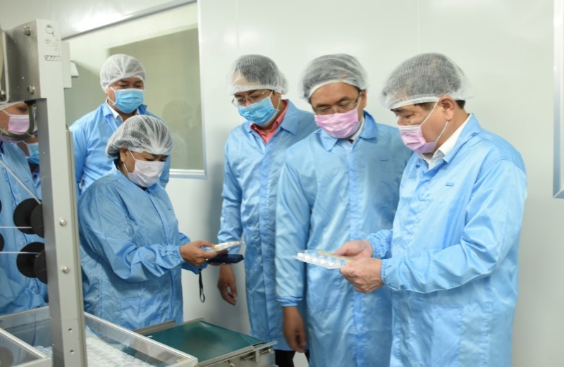 Chủ tịch TP.HCM: Đừng để nghiên cứu khoa học trong ngăn kéo - ảnh 1
