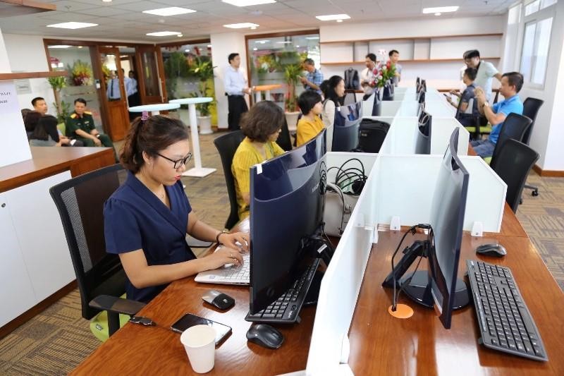 Ông Từ Lương làm Giám đốc Trung tâm báo chí TP.HCM - ảnh 2
