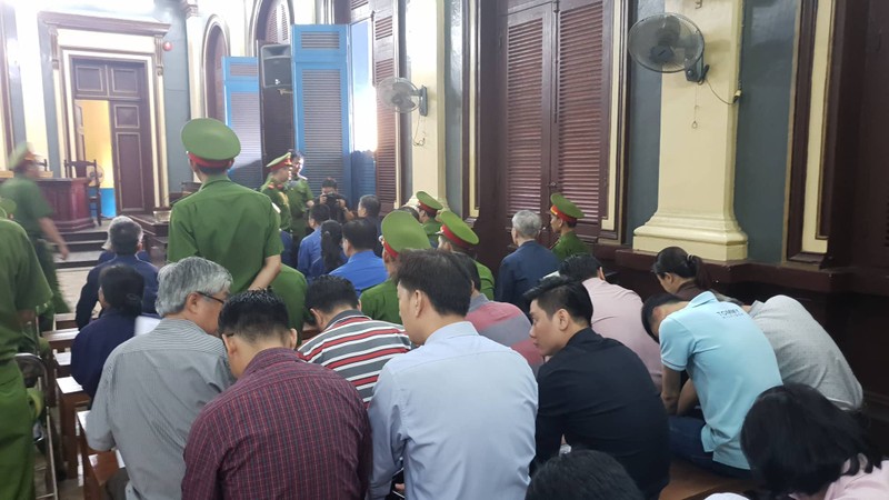 Vũ 'nhôm' chiều nay không đến tòa - ảnh 2