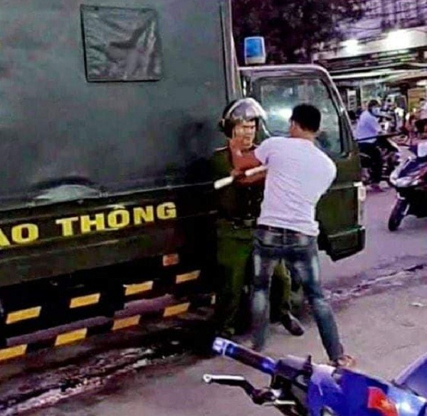 Đồng Nai: Tấn công cảnh sát để 'giải cứu' xe vi phạm - ảnh 1