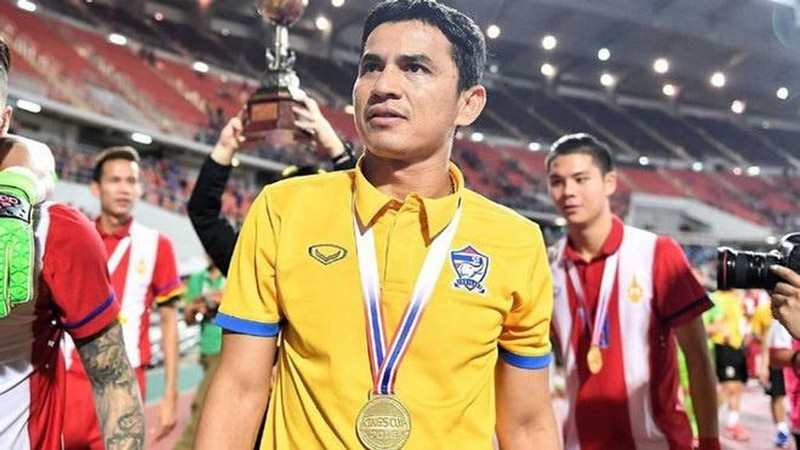 ‘Ông trùm’ Worawi bị đối thủ loại từ vòng…gởi xe - ảnh 2