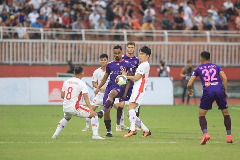 Viettel lên ngôi V- League ở phút 18 của trận đấu - ảnh 3