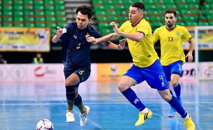 Samba đến Thái 'dạy' Futsal và giành cúp vàng - ảnh 1