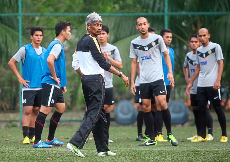 ‘Phù thủy’ Rajagobal làm thuyền trưởng Brunei - ảnh 1