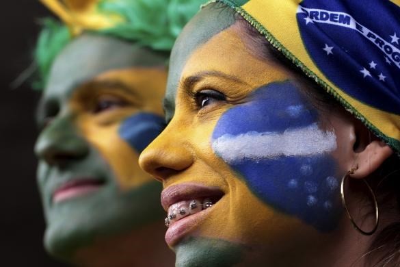 Những kiểu vẽ mặt độc nhất của fan World Cup 2014 - ảnh 30