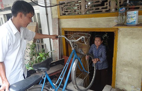 Nghe dân ‘kể tội’ nâng đường - ảnh 2