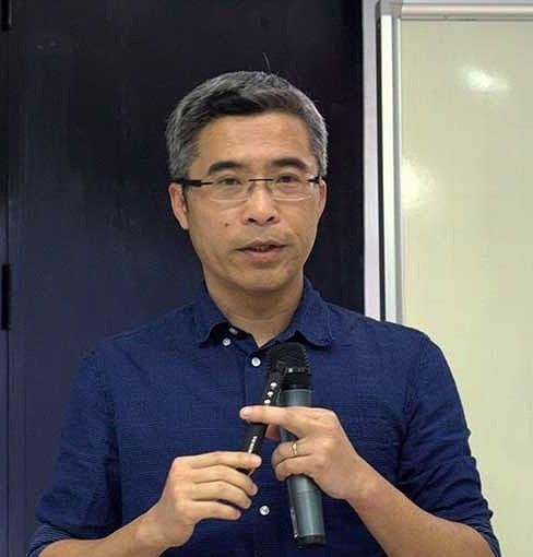 ‘Người lớn đang đối xử quá tàn nhẫn với bọn trẻ’ - ảnh 1