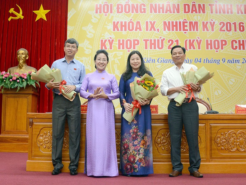 Bí thư huyện ủy làm phó chủ tịch HĐND tỉnh Kiên Giang - ảnh 1