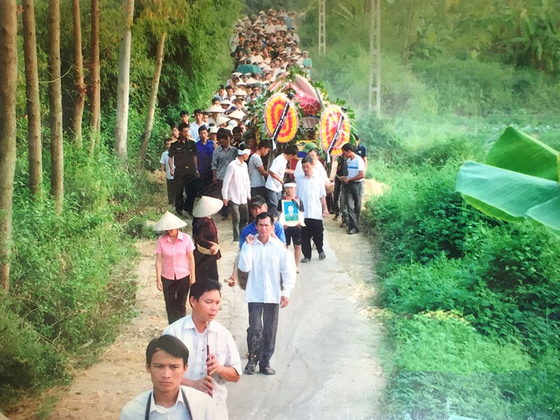 Nỗi đau chưa vơi sau 7 năm vụ nổ kho pháo hoa - ảnh 2