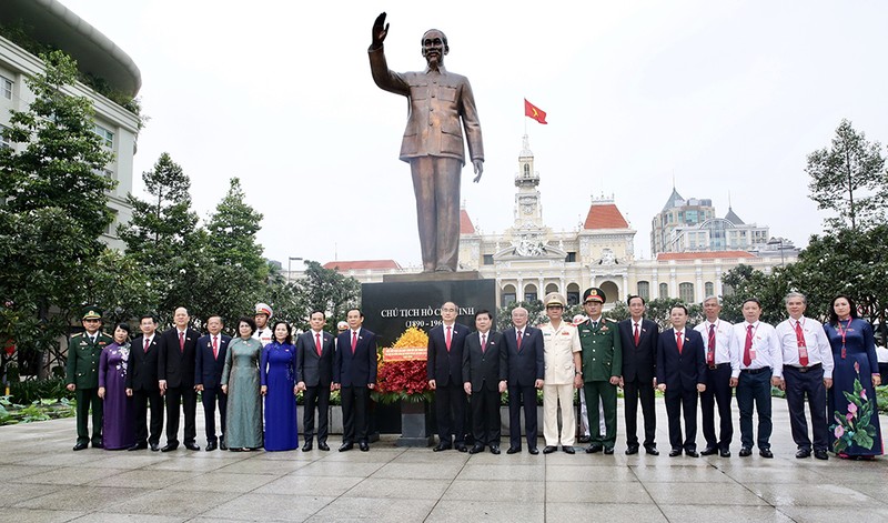 This morning, the 11th session of the preparatory session of the Ho Chi Minh City Party Committee - photo 2