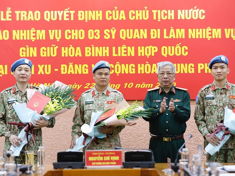 3 sĩ quan Việt Nam làm nhiệm vụ gìn giữ hòa bình LHQ - ảnh 1