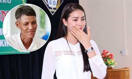 Bố của Hoa hậu Phạm Hương qua đời vì bệnh nặng Bo cua Hoa hau Pham Huong qua doi vi benh nang