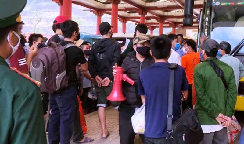 Hà Tĩnh cách ly thêm 441 người tránh COVID-19 - ảnh 1