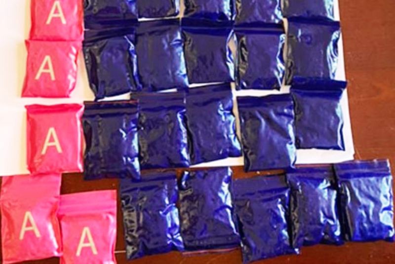 Cảnh sát phục bắt ô tô chở 1kg heroin,10.000 viên ma túy  - ảnh 2