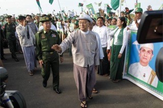 Myanmar tổ chức bầu cử lần đầu tiên sau 25 năm - ảnh 1