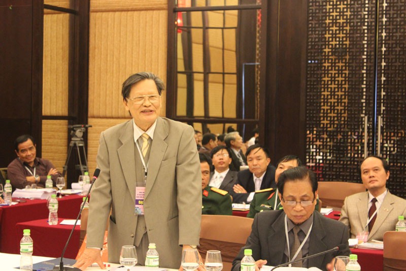 PGS. TS Trần Đình Huỳnh phân tích hai nguy cơ lớn