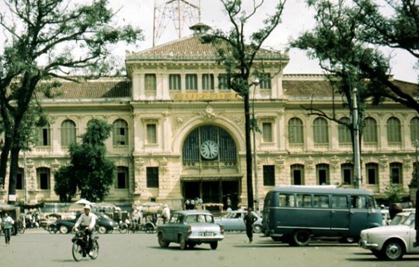 Người Sài Gòn mong chờ diện mạo mới của Bưu điện trung tâm sau 40 năm 1 Người Sài Gòn mong chờ diện mạo mới của Bưu điện trung tâm sau 40 năm 1