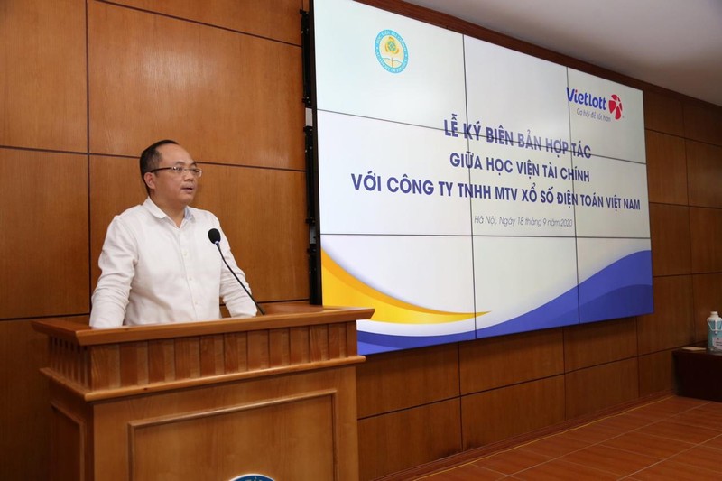 Vietlott trao học bổng trong 5 năm cho Học viện Tài chính  ​ - ảnh 1