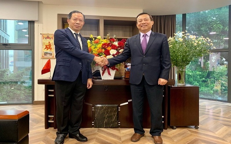 EVNNPC chúc mừng tân Phó ban Dân vận Thành ủy Hà Nội - ảnh 1