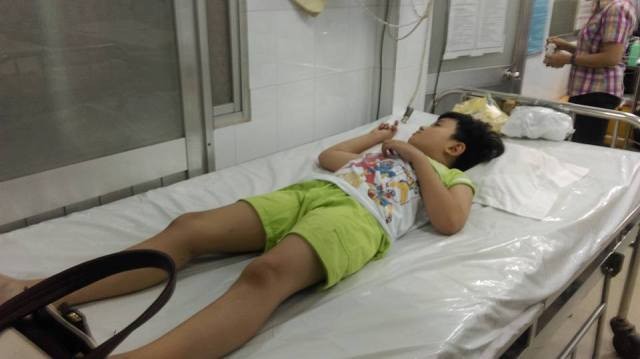 Học sinh Trường Trần Quang Khải, quận 1 ngộ độc sau bữa ăn - ảnh 1