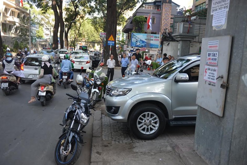 Quận 3 xử lí vỉa hè không vì làm theo các quận khác - ảnh 5
