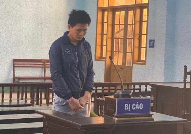 Cậu ruột hiếp dâm cháu gái sau khi uống rượu - ảnh 1