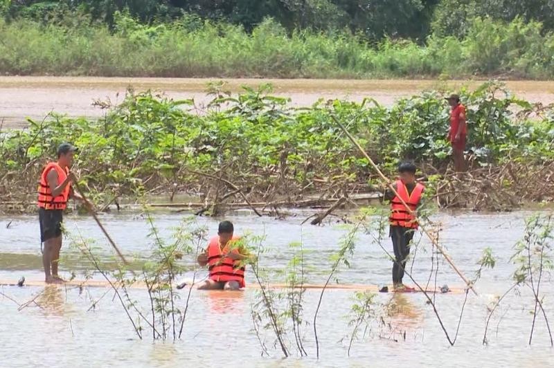 Bình Phước: Đi câu cá 2 người bị lũ cuốn tử vong - ảnh 1