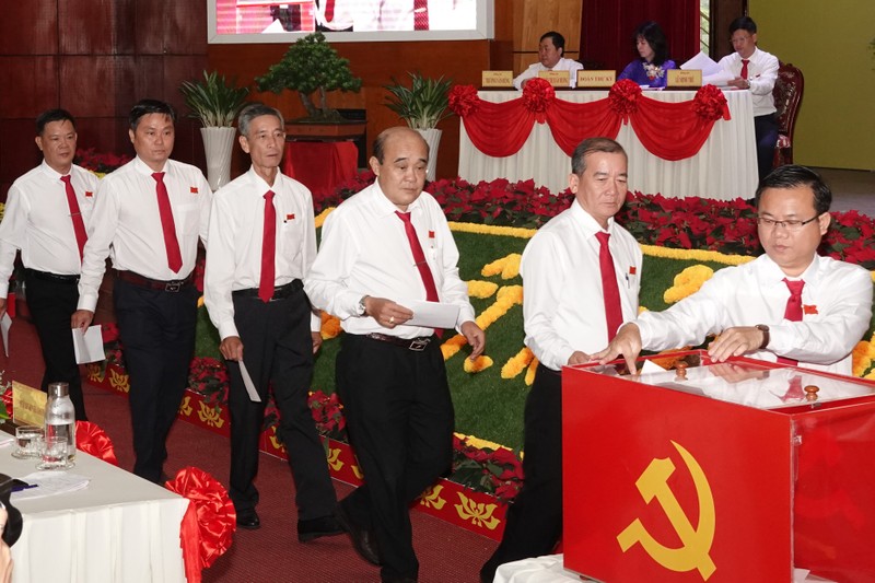 Tây Ninh: Phát triển kinh tế luôn đảm bảo quốc phòng - an ninh - ảnh 3