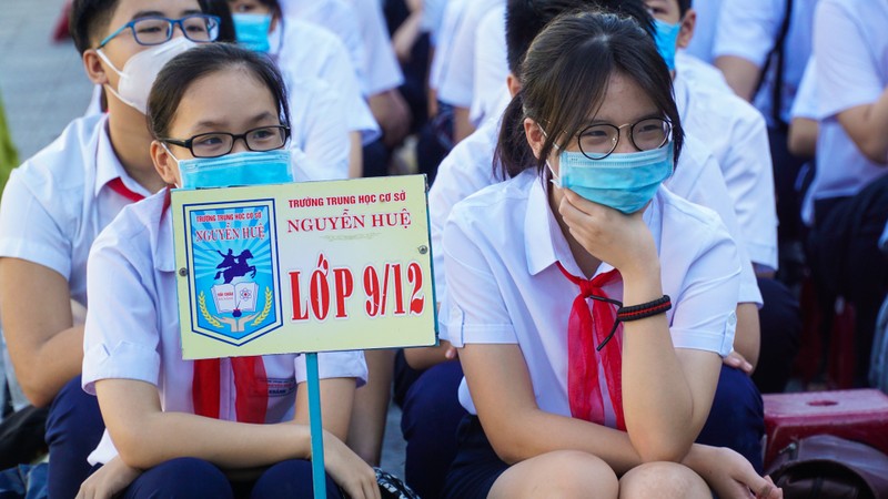 Đà Nẵng: Học sinh hào hứng trong ngày đầu tiên trở lại trường - ảnh 4