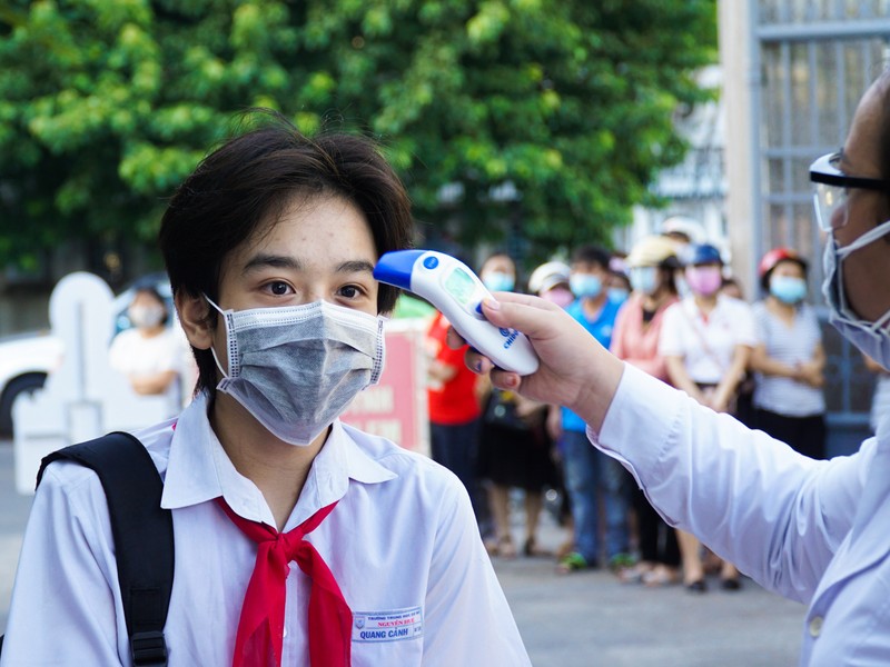 Đà Nẵng: Học sinh hào hứng trong ngày đầu tiên trở lại trường - ảnh 3