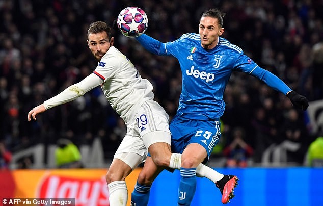 Ronaldo “tịt ngòi”, Juventus thua sốc trước Lyon trên đất Pháp - ảnh 4