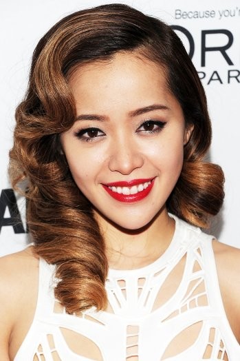 Sao YouTube gốc Việt Michelle Phan bị kiện xài 'chùa' nhạc