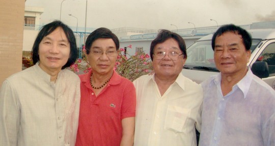 Đông đảo nghệ sĩ tiễn biệt 'Vua ngâm Tao Đàn' - ảnh 6