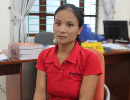 Chị Nguyễn Thị Hạnh - vợ nạn nhân thường trao đổi với PV Dân trí.