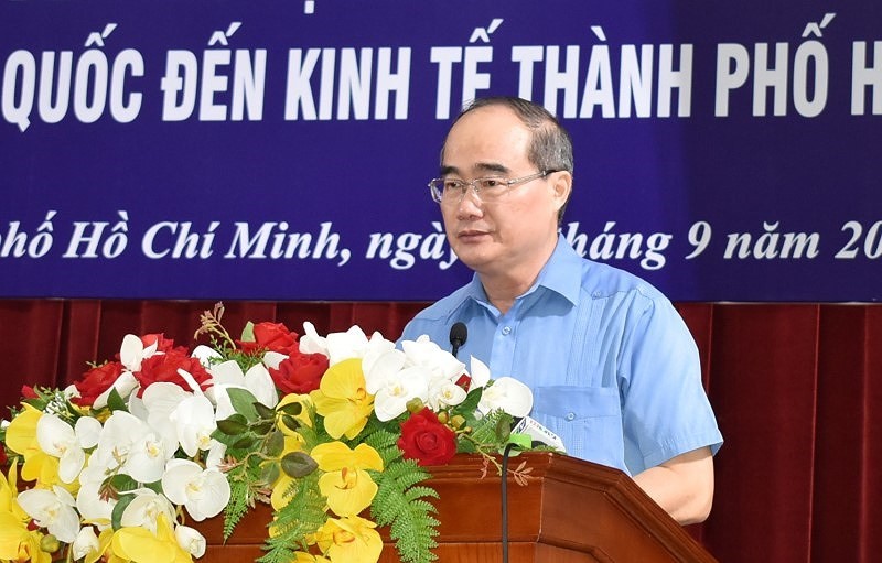 VN không nên hoảng hốt trước cuộc chiến thương mại Mỹ-Trung - ảnh 2