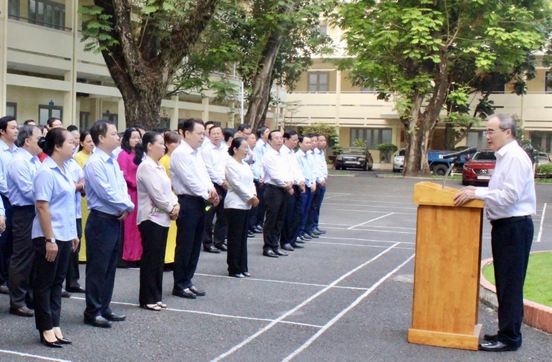 TP.HCM không xảy ra tụ tập đông người dịp Tết Nguyên đán - ảnh 1