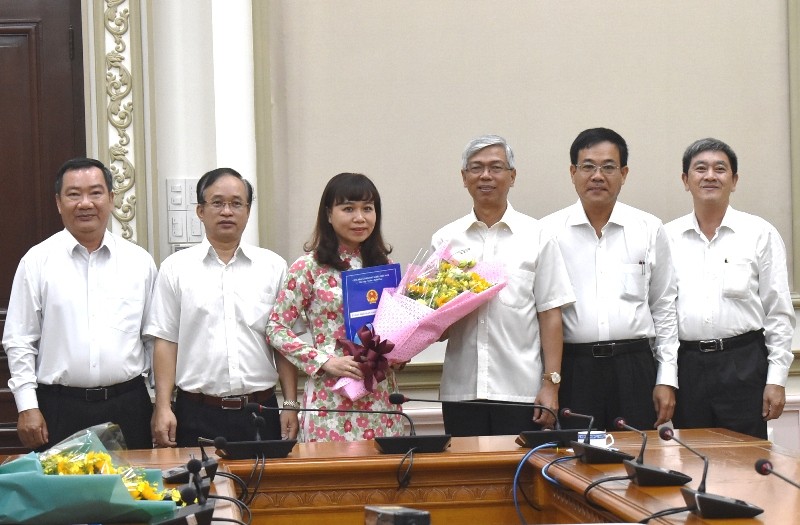 TP.HCM bổ nhiệm nhiều nhân sự mới - ảnh 2