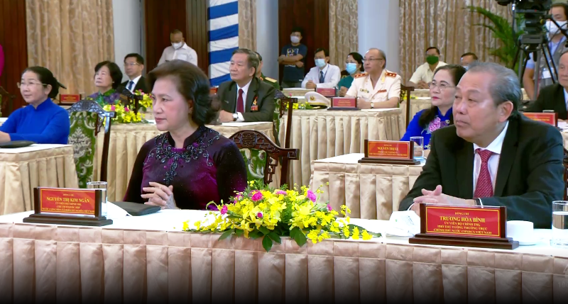 TP.HCM kỷ niệm 45 năm ngày thống nhất đất nước - ảnh 1