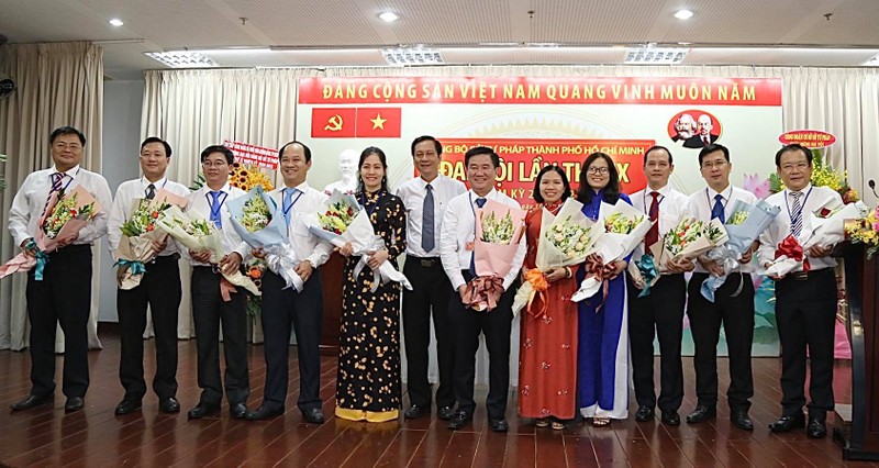 Ông Huỳnh Văn Hạnh tái đắc cử Bí thư Đảng ủy Sở Tư pháp - ảnh 1