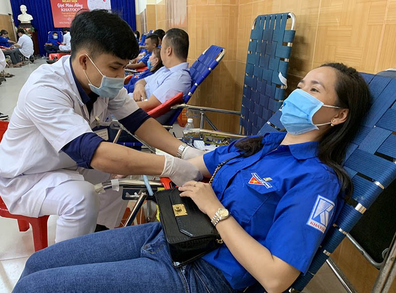 BV Đa khoa Khánh Hòa có máy chụp mạch máu hiện đại 29 tỉ đồng - ảnh 3