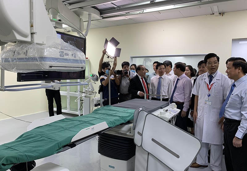 BV Đa khoa Khánh Hòa có máy chụp mạch máu hiện đại 29 tỉ đồng - ảnh 1